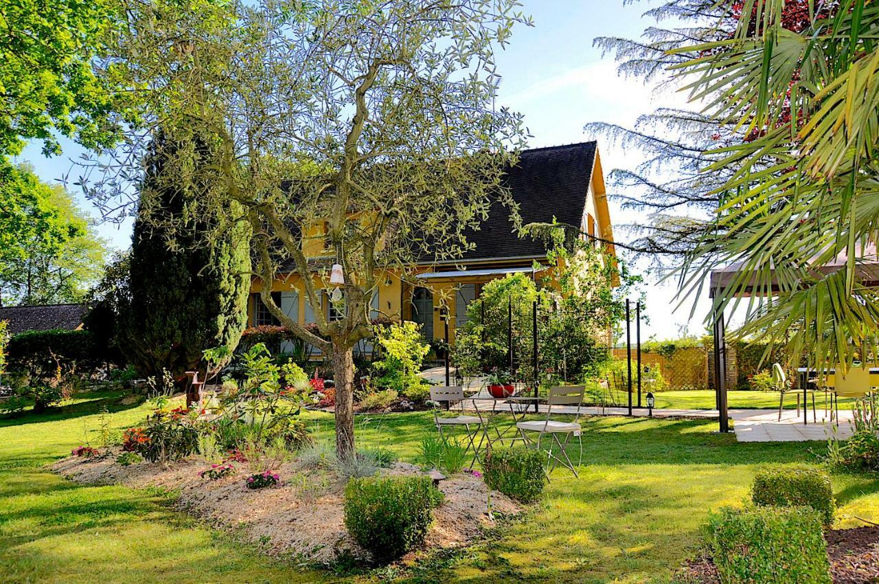 Bed and Breakfast Au Jardin De Lisa Cherreau Экстерьер фото